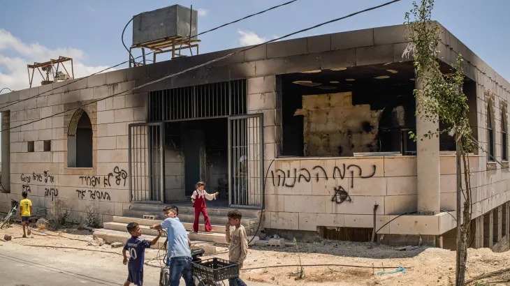 Israeli settlers’ siege of Palestinian homes in West Bank enters fourth day
