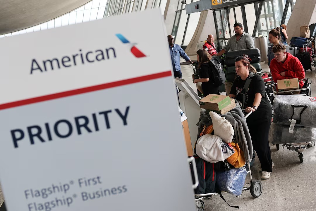 Trump raises refugee ceiling by 10,000 to bring in more white South Africans
