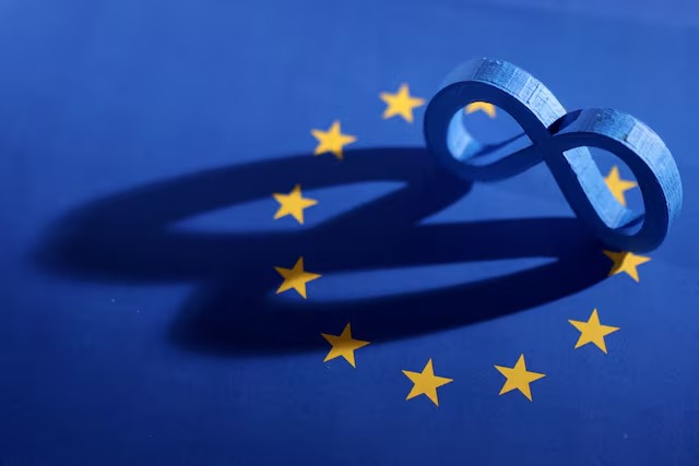 EU court backs Meta fight against gatekeeper label for Marketplace, but not for Messenger
